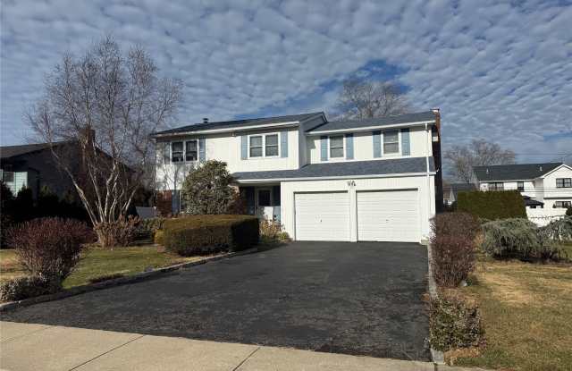 Photo of 15 Sherry Lane