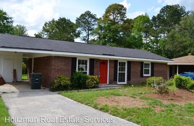 111 Oakview Street - 111 Oakview Street, Hinesville, GA 31313