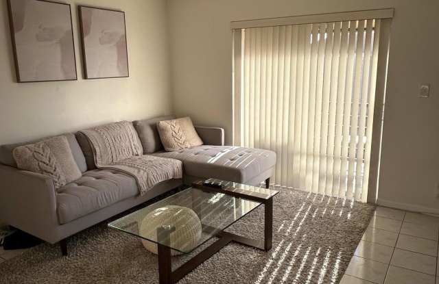 1301 NW 12th Avenue