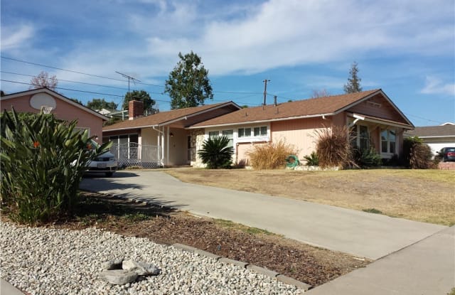 1049 Glenhaven Avenue - 1049 Glenhaven Ave, Fullerton, CA 92835