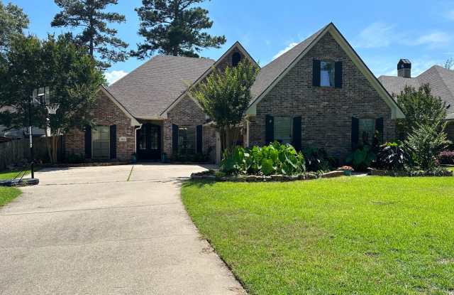 Haughton Home, Updated With Over 2,100 Square Feet