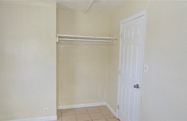 3049 2nd Street unit: 1