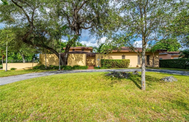 1545 Cantoria Ave - 1545 Cantoria Avenue, Coral Gables, FL 33146