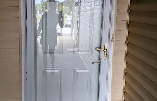 9303 Stonestreet Road - 211