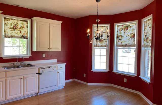 Spacious 3 Bedroom, 2 Bath Brick Home in Wood Creek Community Near Conway Schools! Available soon!