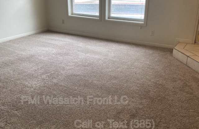 3372 West 3470 South