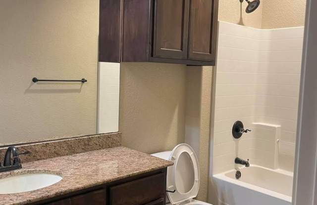 412 South Allen Street