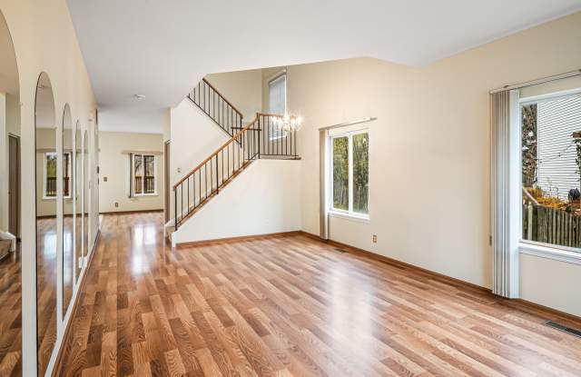 22315 W Niagara Court