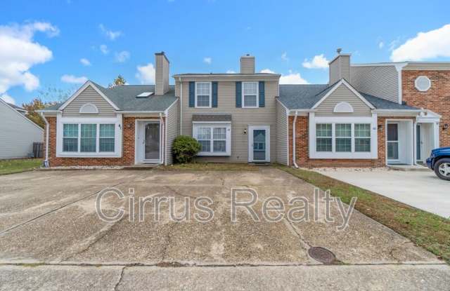 43 Riverchase Dr