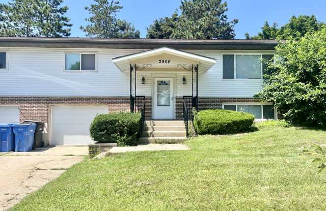 2904 Northbrook Drive - 1