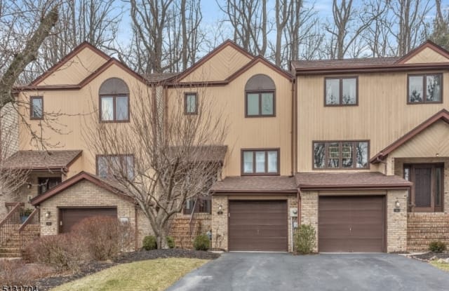 8 Averell Dr - 8 Averell Drive, Parsippany-Troy Hills, NJ 07950