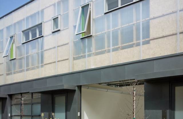 Bright Live-Work Studio  Tall Ceilings on Adeline in Oakland