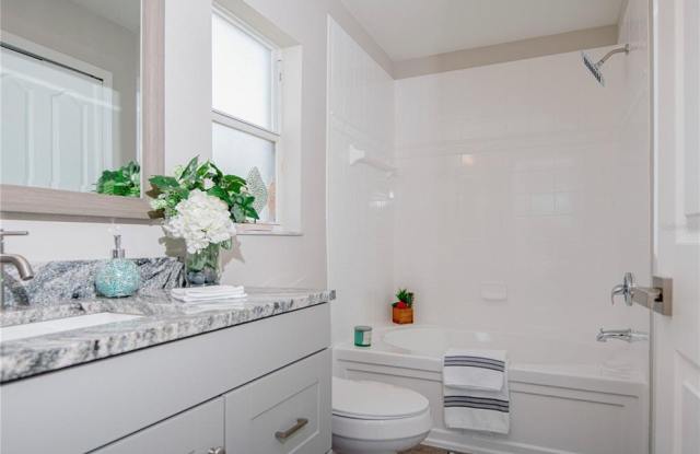 8002 Carriage Pointe Dr