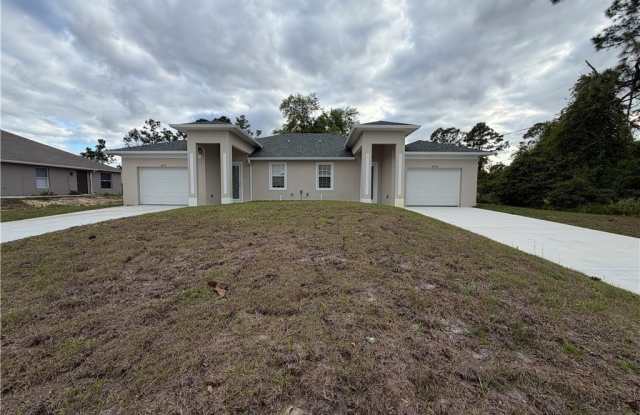 4719 28th Street SW unit: 4719