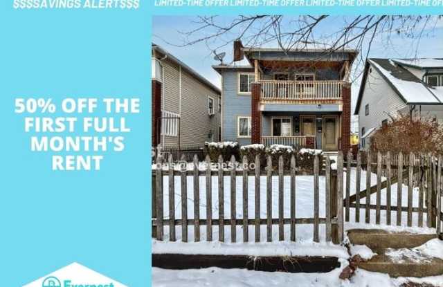 466 East Oakland Avenue