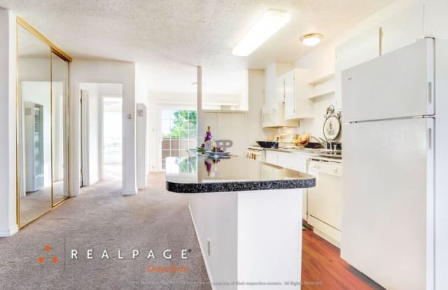 St. Moritz Gardens Apartments
