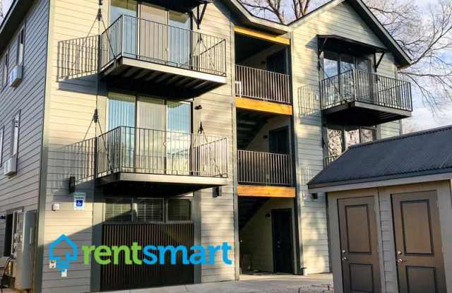 1831 S 5th Street W
