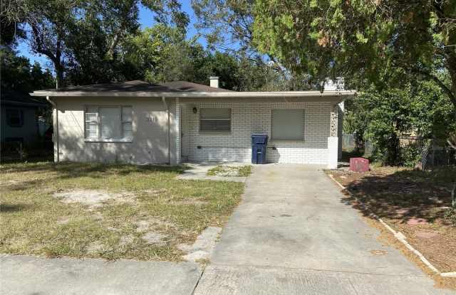 3210 E LOUISIANA AVENUE - 3210 East Louisiana Avenue, Tampa, FL 33610