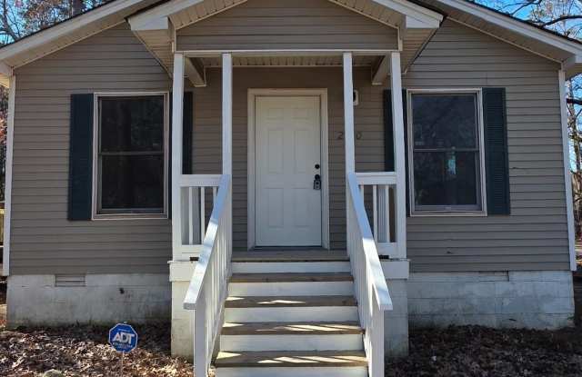 Photo of 2400 Covent Cove