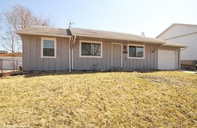 22249 Latonia Ln