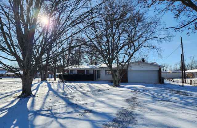 1907 E Springhill Dr. - 1907 East Springhill Drive, Vigo County, IN 47802