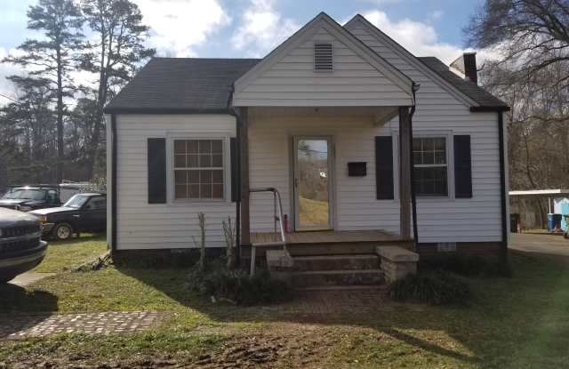 100 Waverly St