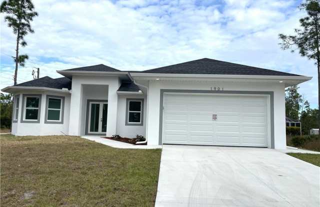 Photo of 1901 E 13th Street