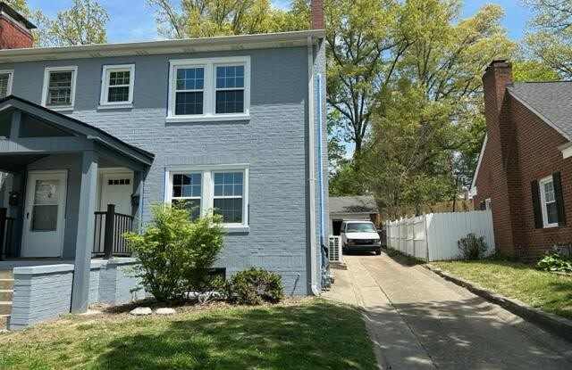 1216 Catawba Street