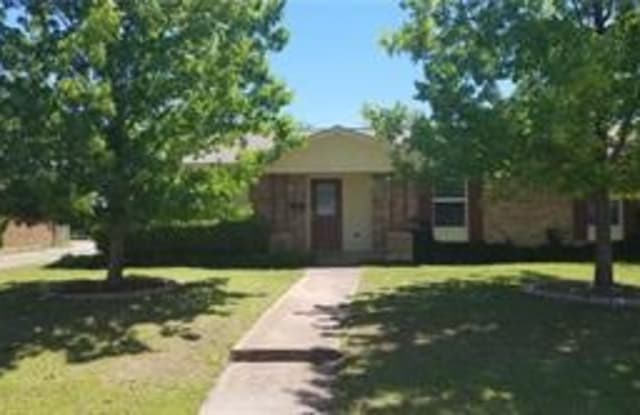 6306 Landmark Dr - 6306 Landmark Drive, Waco, TX 76710