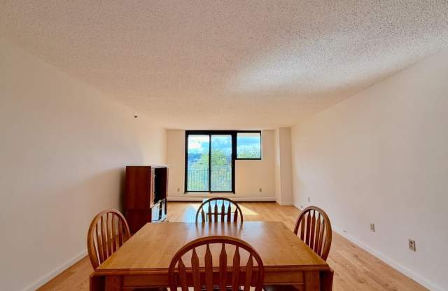 25 Rockledge Avenue unit: 604