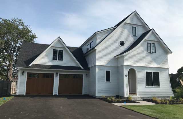South Portland-63 Myrtle Avenue -"Winter Rental": Brand New House 4-5BR, 3.5BA available 01/01/25 $7,995.00/mo.+ utils.