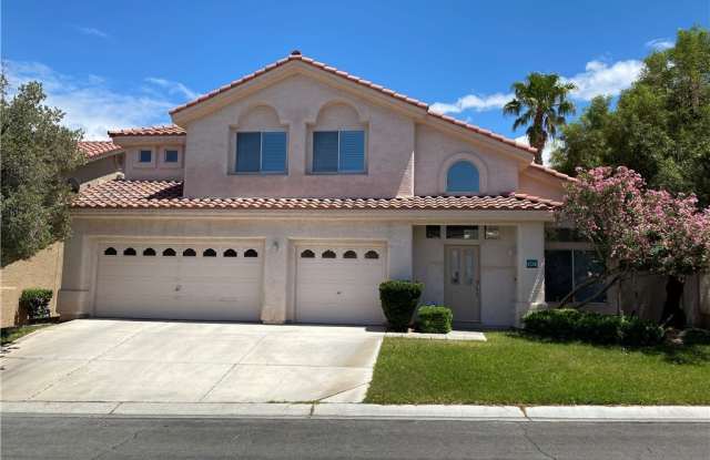 1724 Wandering Winds Way