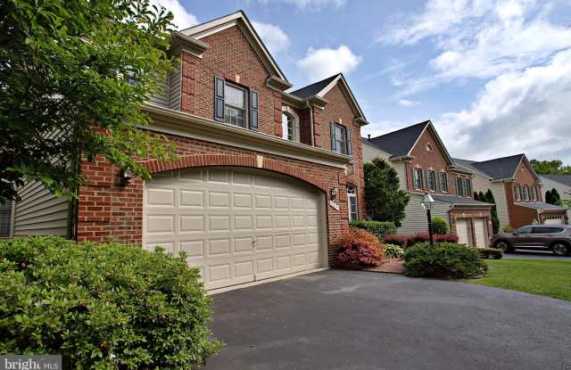 8615 JAMES CREEK DRIVE