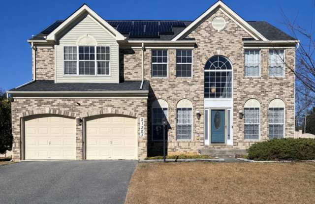 21323 FOXGLOVE Court