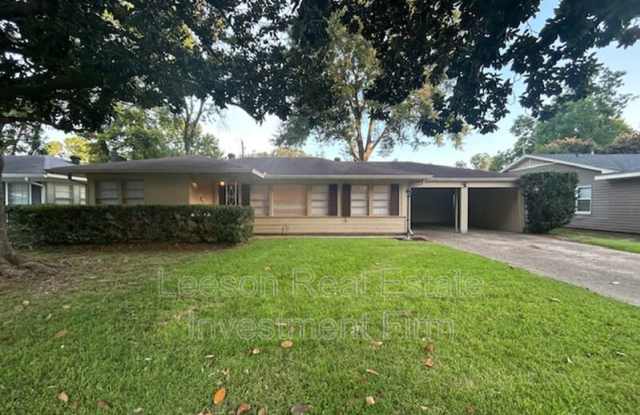223 Justin Avenue