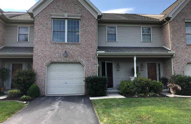 452 STONEHEDGE LANE - 452 Stonehedge Lane, Cumberland County, PA 17055