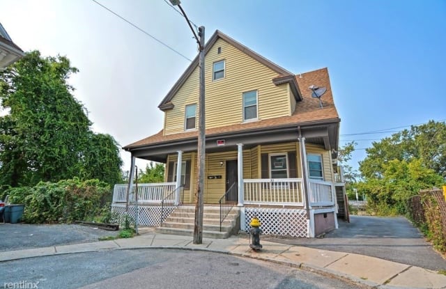 30 Humphreys Place - 30 Humphreys Place, Boston, MA 02125