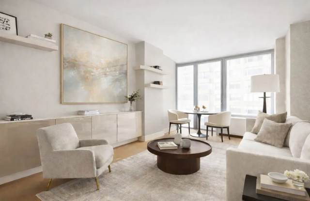 Photo of 212 W 72nd St