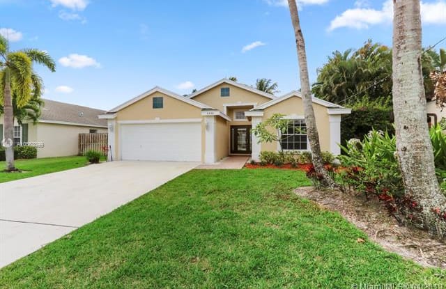 6436 S Revelle Cir S - 6436 Revelle Cir S, Jupiter, FL 33458