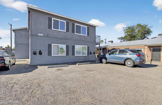 1110 N 10th Street unit: Apt 2