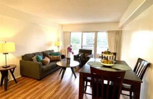 303 Liliouakalani St Unit 301Suite 714