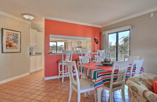 8830 S Sea Oaks Way
