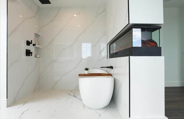 29 Woodford St