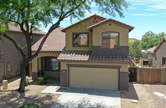 39768 N HIGH NOON Way