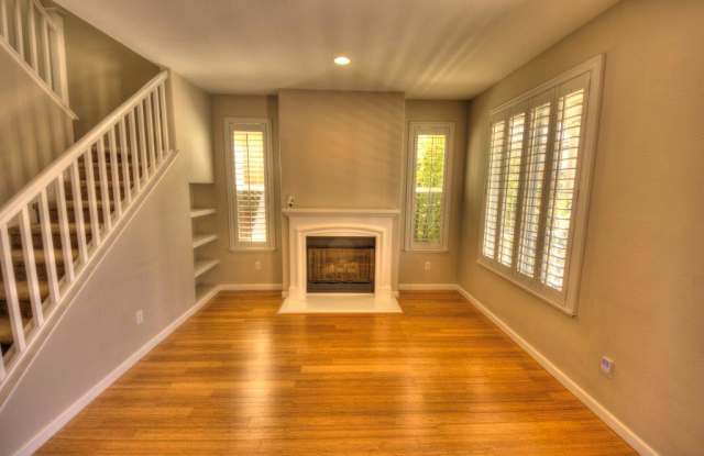 1064 Bramblewood Ln