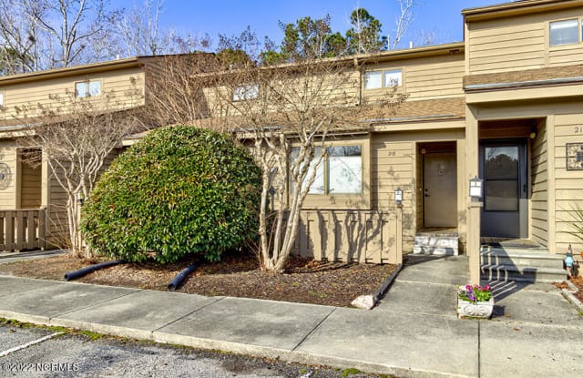 218 Saint Luke Court - 218 Saint Luke Court, Wilmington, NC 28409