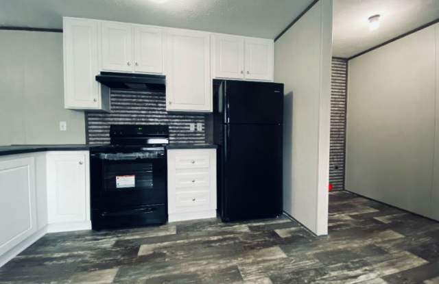 800 King Richard Dr G