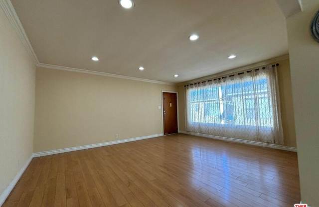 12605 Barbara Ann St unit: D