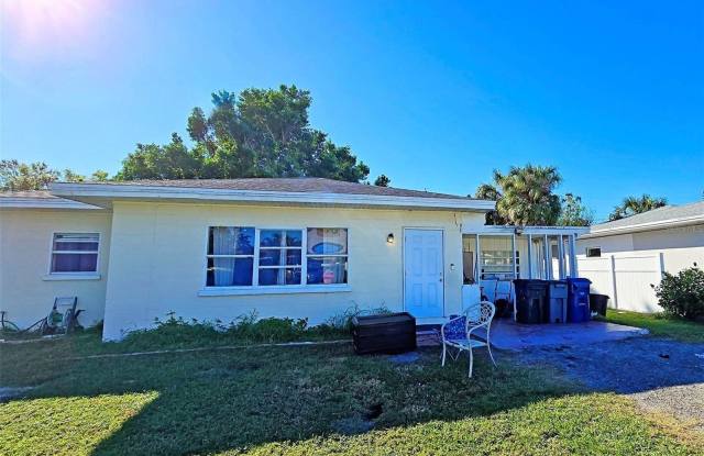 3310 Lexington Street