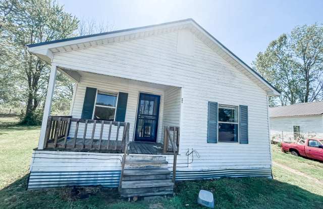 118 Tuxedo Dr.